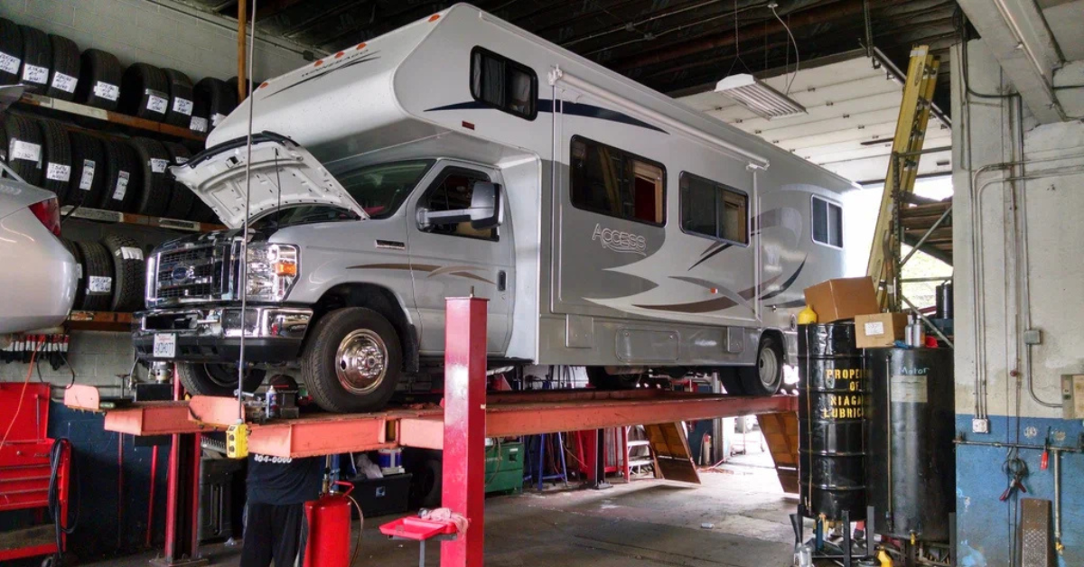 Mobile RV Repair & Selling Tips